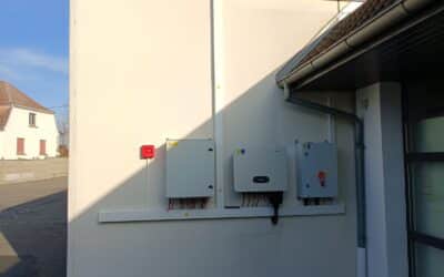 Découvrez pourquoi l’onduleur est le véritable moteur de votre installation solaire,